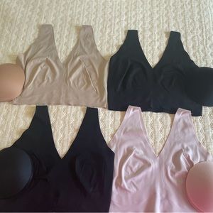 4x Calvin Klein "Invisibles" Lightly Lined V-Neck Bralette QF4708